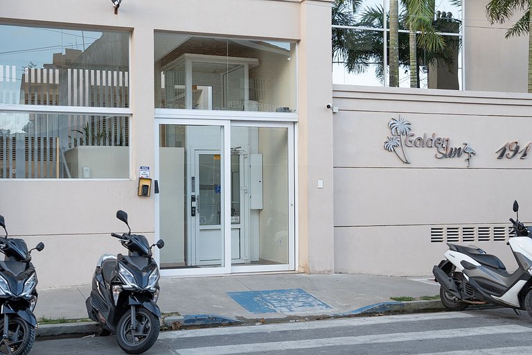 Apartamento com Vista Incrível – Praia da Enseada, Guarujá