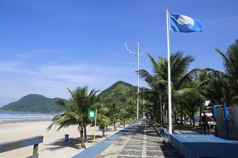 Aconchegante Studio Frente ao Mar – Praia do Tombo, Guarujá