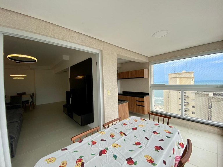 Apartamento com piscina e serviço de praia - Pitangueiras
