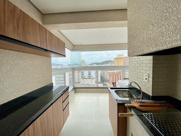 Apartamento com piscina e serviço de praia - Pitangueiras