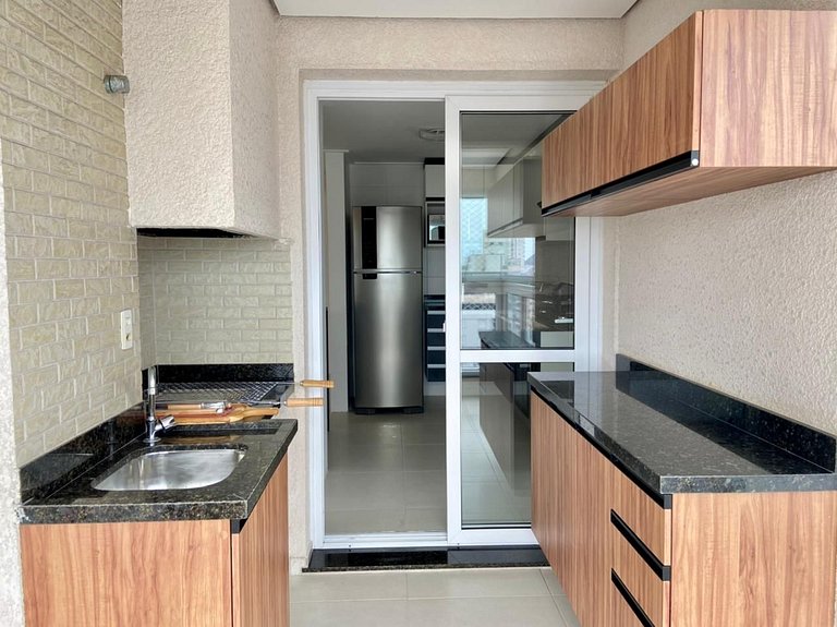 Apartamento com piscina e serviço de praia - Pitangueiras