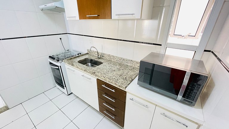 Apartamento à Beira-Mar em Pitangueiras – Edifício Maranello