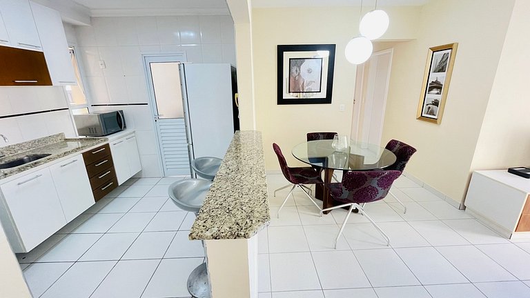 Apartamento à Beira-Mar em Pitangueiras – Edifício Maranello