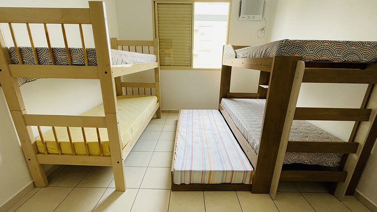 Enseada: Lazer, Wifi e Ar - PF9BL1