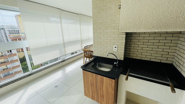 Apartamento com piscina e serviço de praia - Pitangueiras