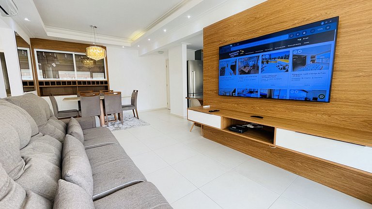 Apartamento com piscina e serviço de praia - Pitangueiras