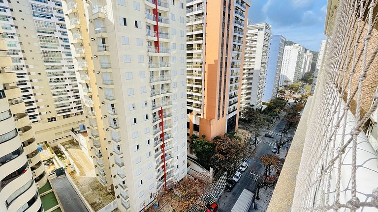 Apartamento com piscina e serviço de praia - Pitangueiras