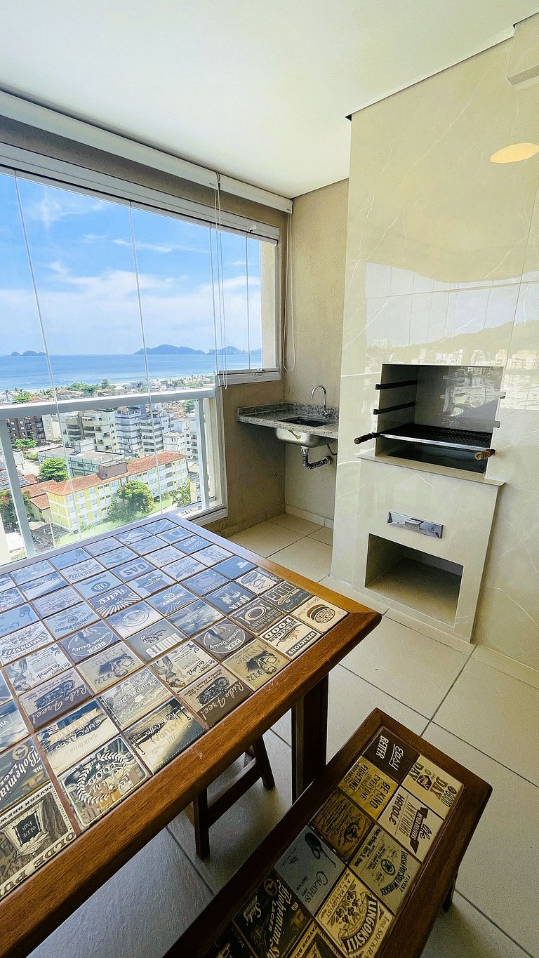 Apartamento com Vista Incrível – Praia da Enseada, Guarujá